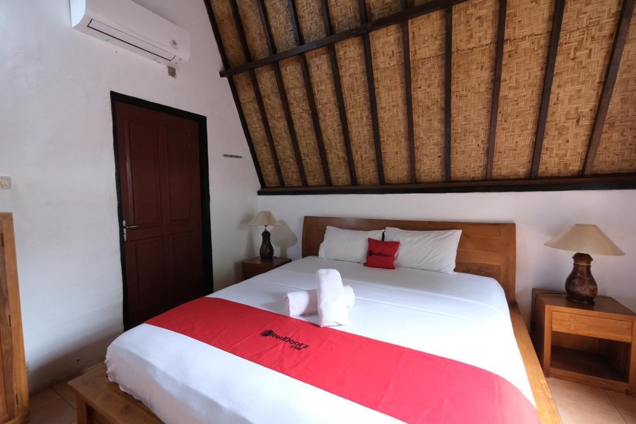 Reddoorz At Ocean 2 Gili Trawangan Hotel Exterior photo