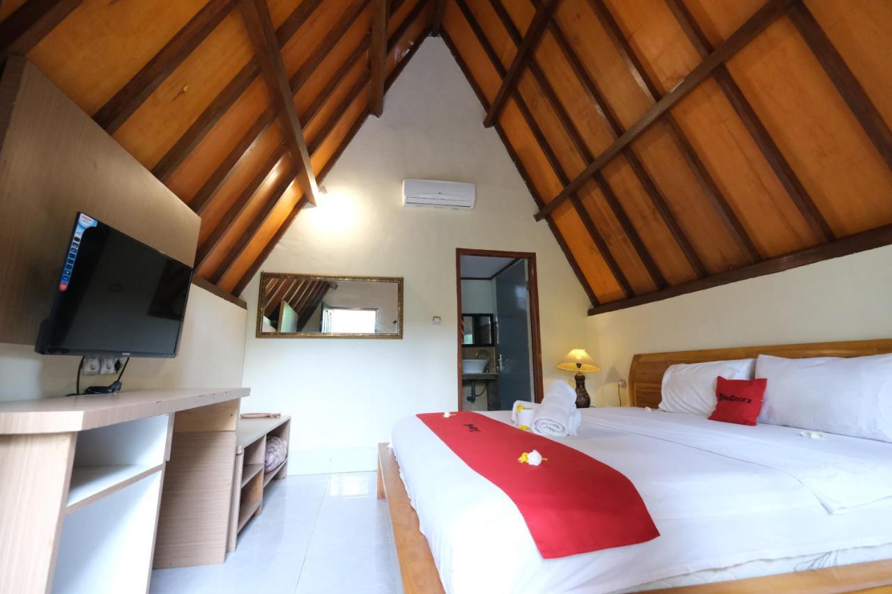 Reddoorz At Ocean 2 Gili Trawangan Hotel Exterior photo